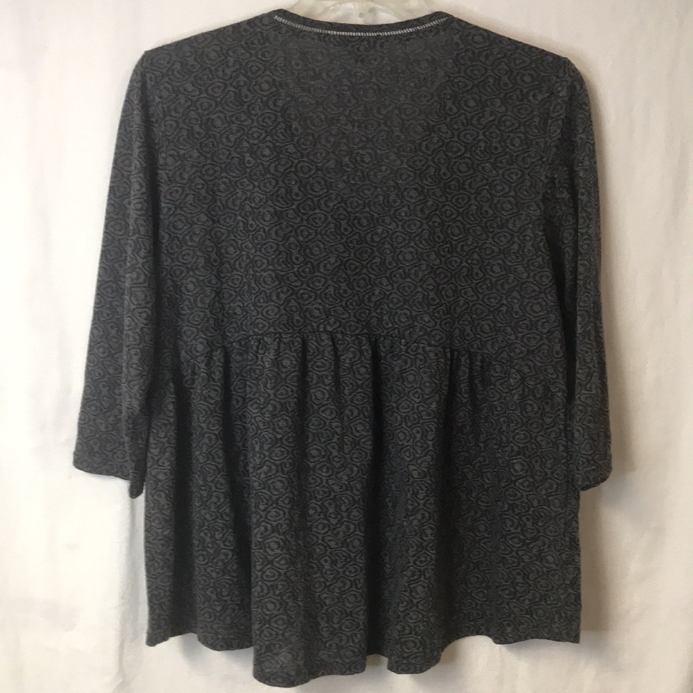 Bua Bua Women’s Tunic Top Size L Gray Front Butto… - image 7